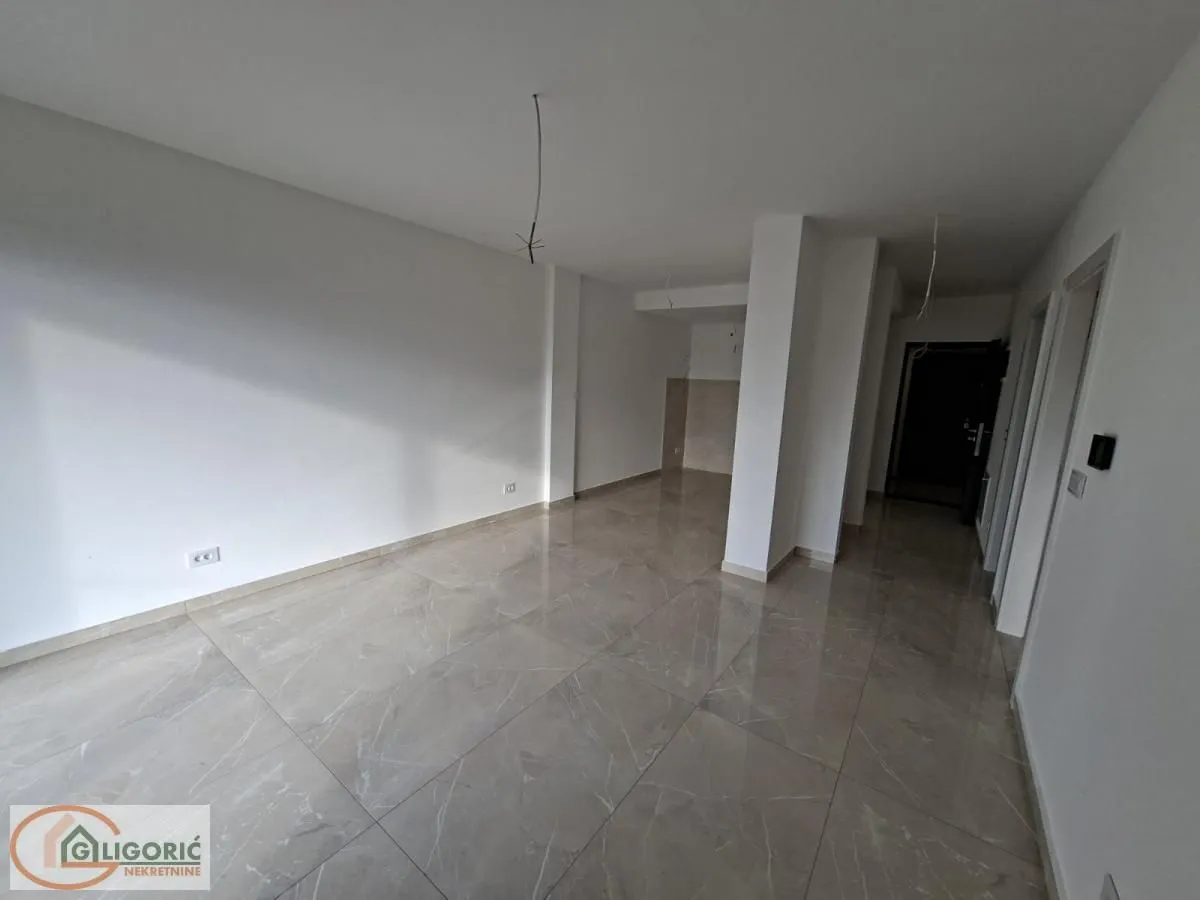 Prodaja, dvosoban stan, 56m², Pančevo, Srbija