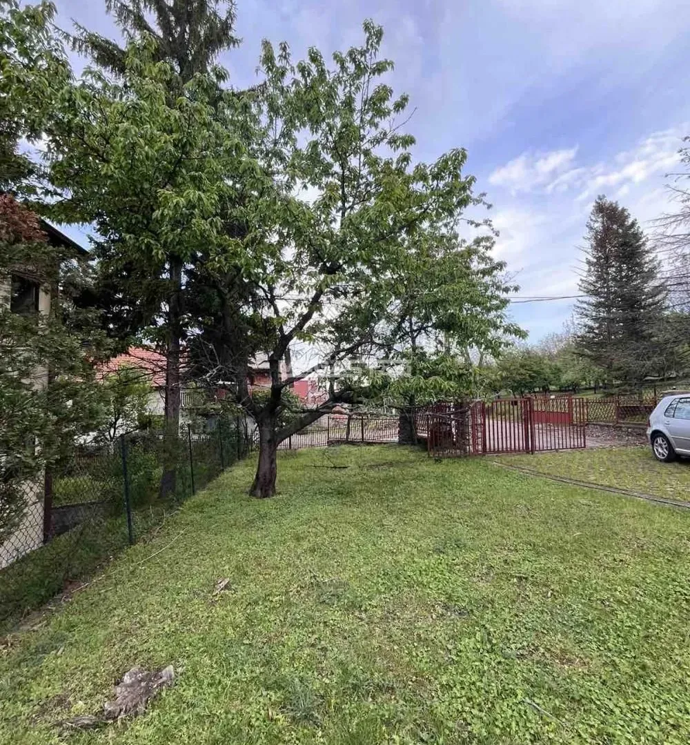Prodaja, kuća, 450m², Boleč, Grocka