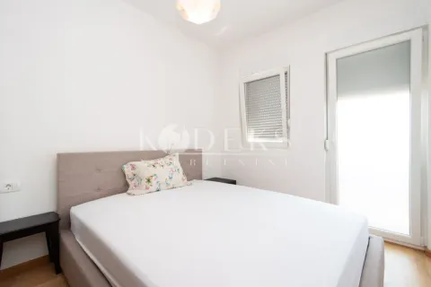 Rent, two bedroom apartment, 66m², Zabjelo, Podgorica - image 8