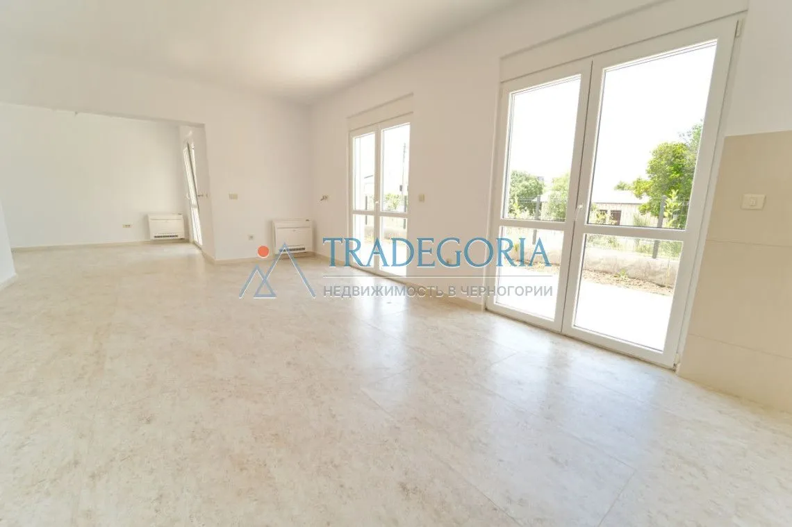 Sale, house, 250m², Utjeha, Bar