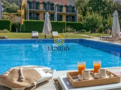 Prodaja, stan, 176m², Lastva Grbaljska, Kotor - image 10