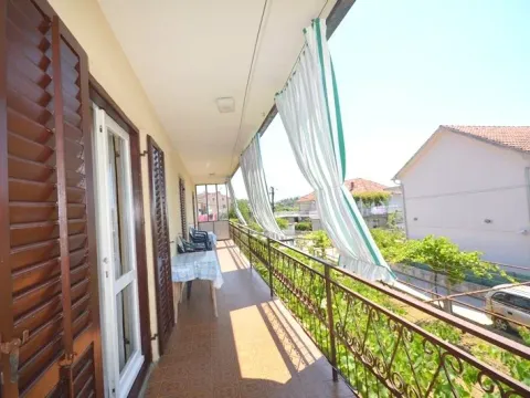 Prodaja, kuća, 210m², Tivat, Crna Gora - image 5