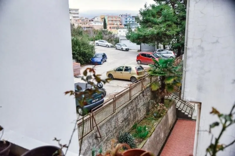 Prodaja, dvosoban stan, 73m², Ulcinj, Crna Gora