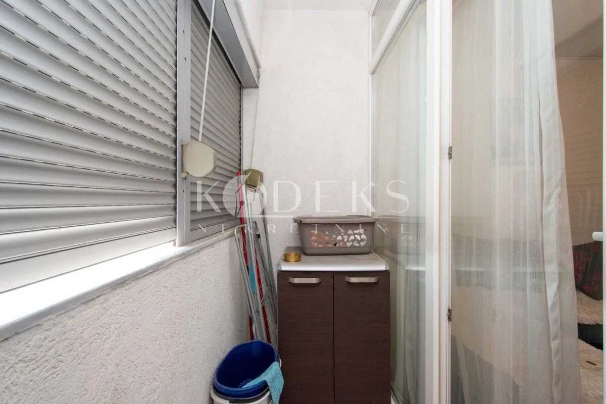 Rent, two bedroom apartment, 56m², 1 maj, Podgorica