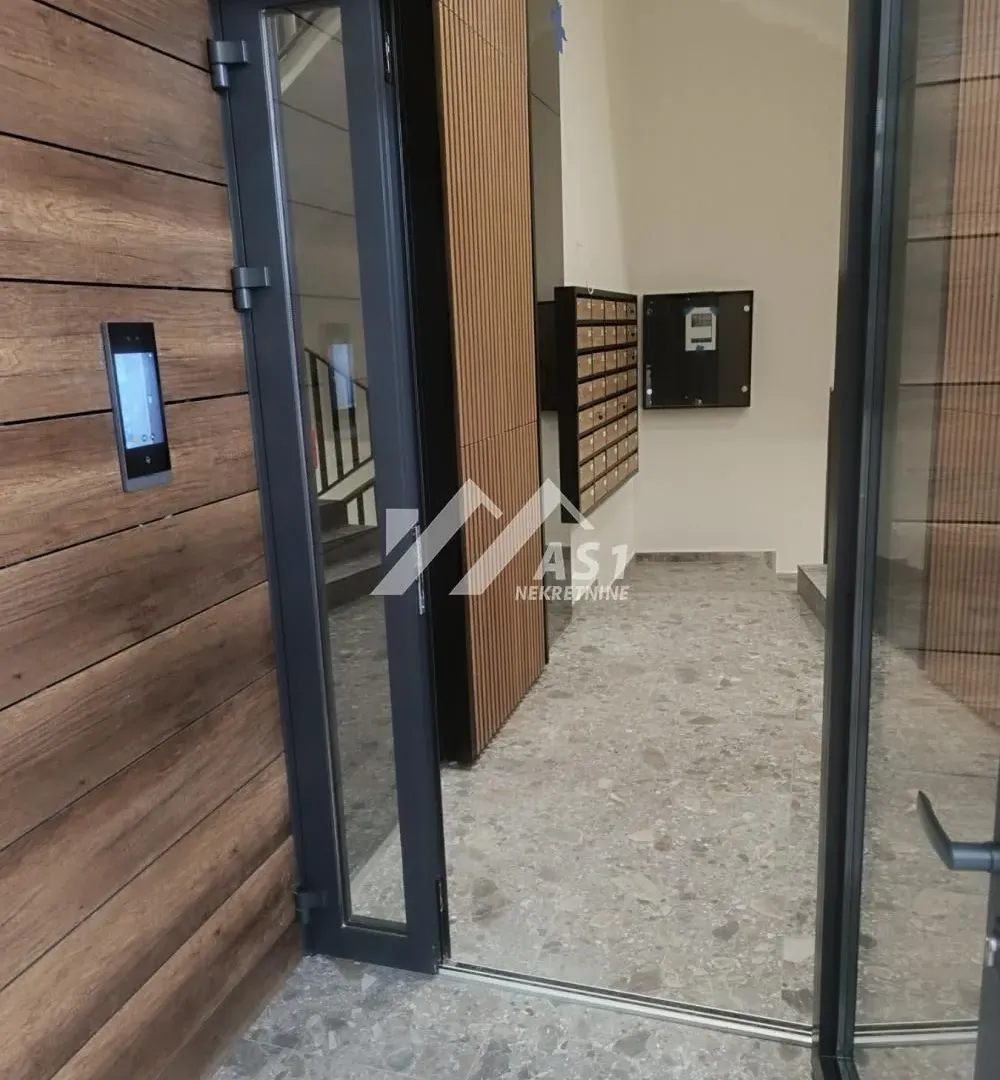 Rent, office space, 43m², Grbavica, Novi Sad Sve Podlokacije
