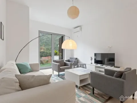 Prodaja, trosoban stan, 97m², Morinj, Kotor - image 3