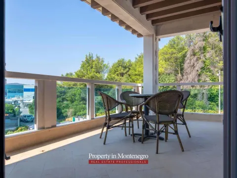 Sale, house, 267m², Mrčevac, Tivat - image 19