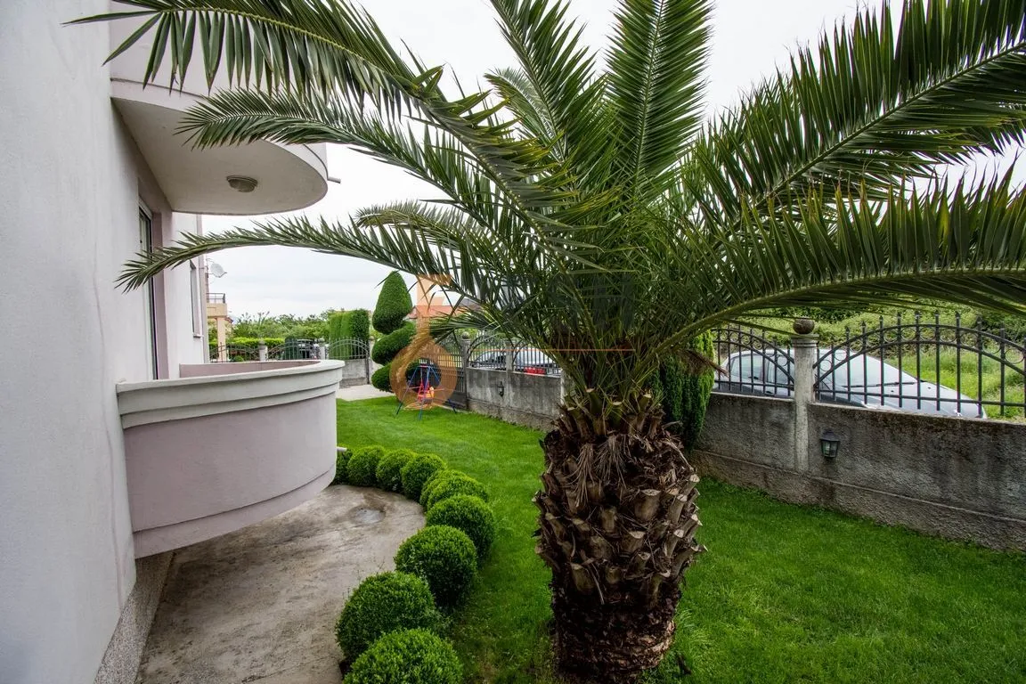 Rent, three bedroom apartment, 140m², Zabjelo, Podgorica