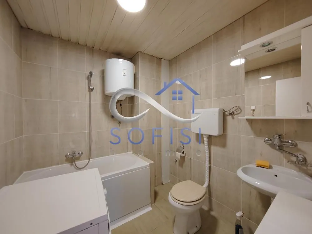 Izdavanje, dvosoban stan, 45m², Grbavica, Novi Sad Sve Podlokacije