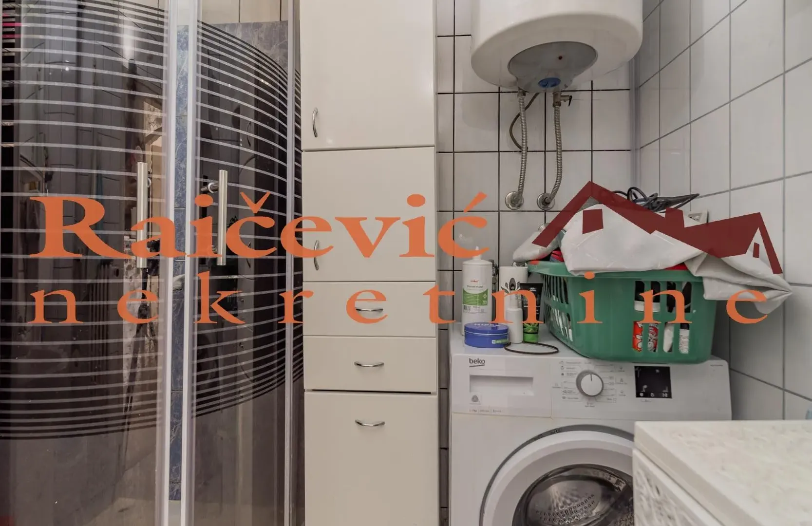 Prodaja, dvosoban stan, 62m², Zemun Save Kovačevića, Zemun Sve Podlokacije