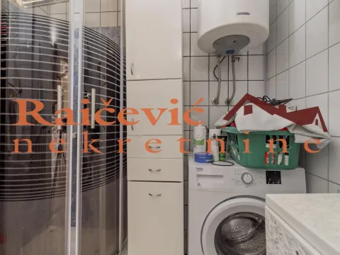 Sale, two bedroom apartment, 62m², Zemun Save Kovačevića, Zemun Sve Podlokacije - image 15