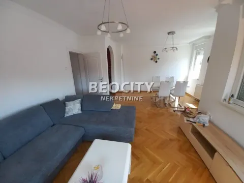 Izdavanje, trosoban stan, 78m², Centar, Novi Sad