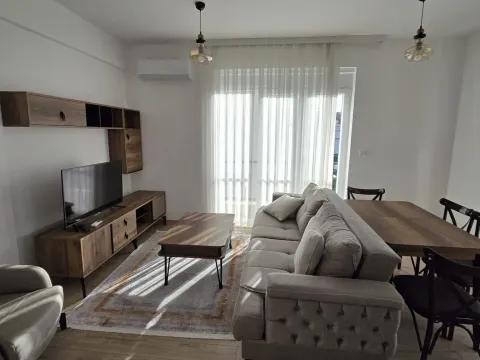 Prodaja, jednosoban stan, 52m², Stari Aerodrom, Podgorica - image 3