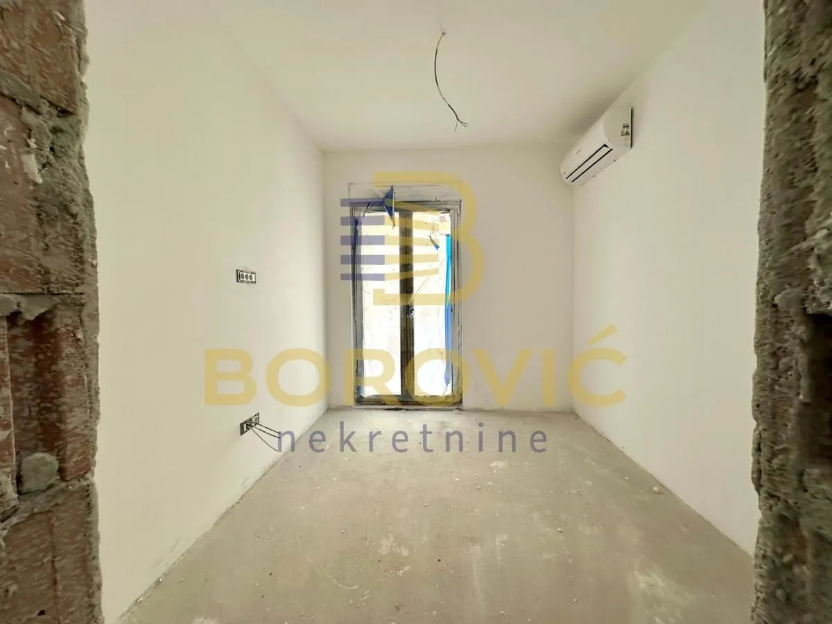 Sale, office space, 95m², Dušanovac, Voždovac Sve Podlokacije