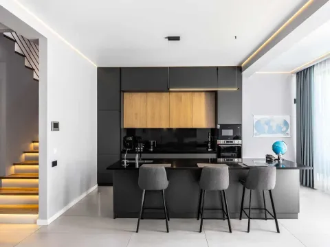 Prodaja, kuća, 180m², Kavač, Kotor - image 11