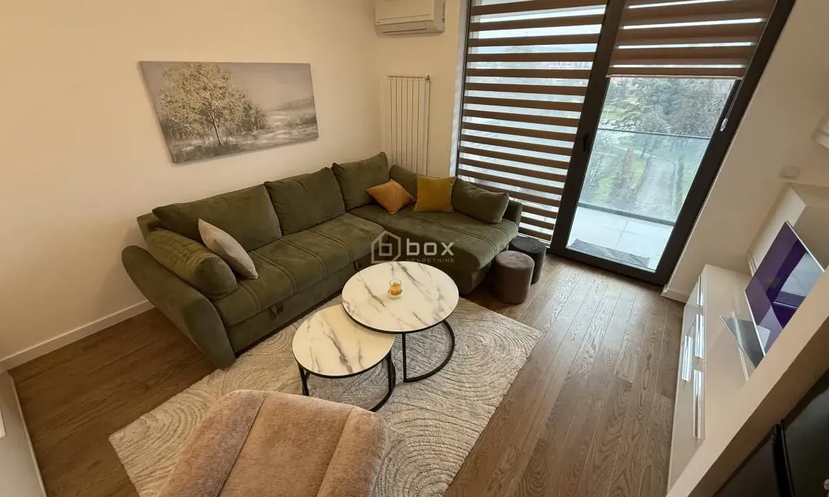 Sale, studio apartment, 32m², Medijana, Niš