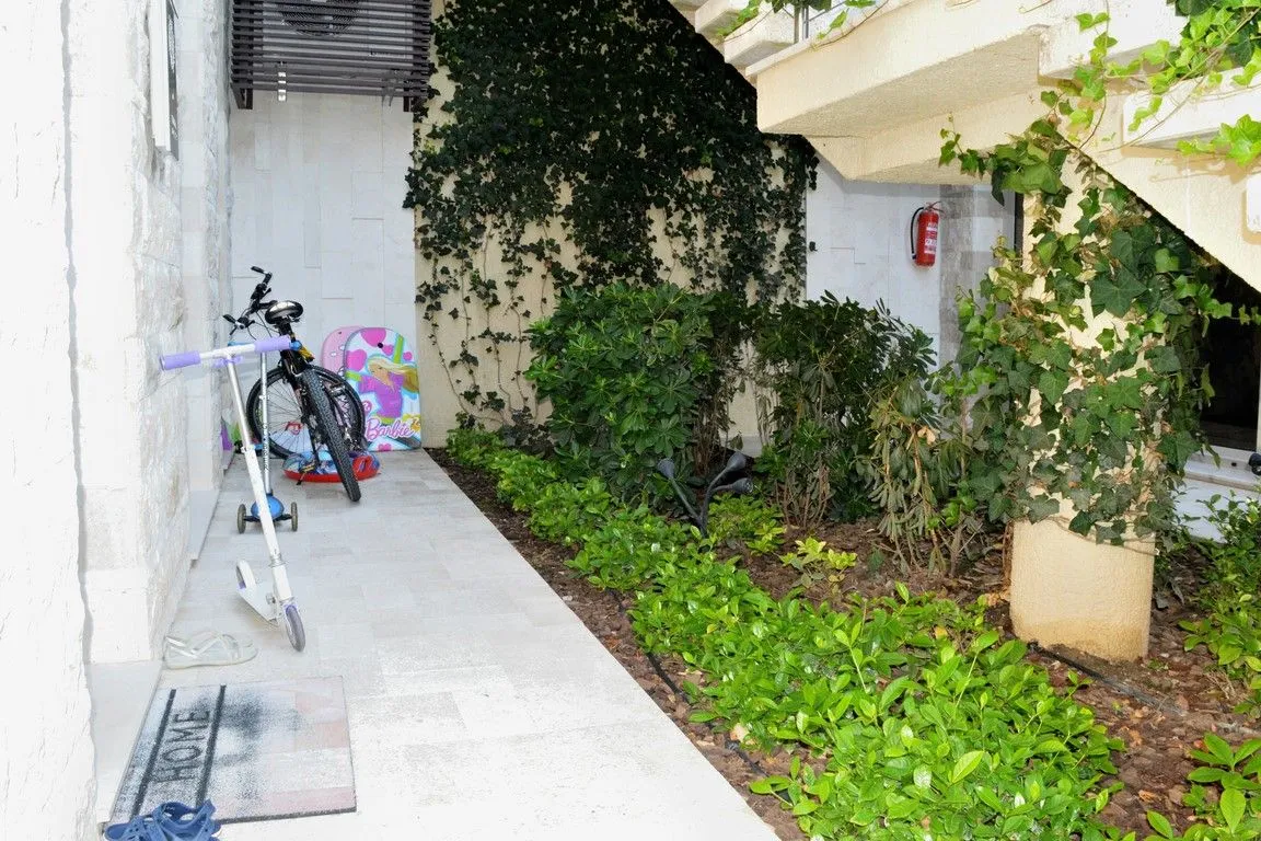 Prodaja, stan, 100m², Budva, Crna Gora