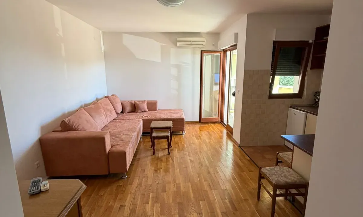 Sale, one bedroom apartment, 48m², Petrovac, Budva