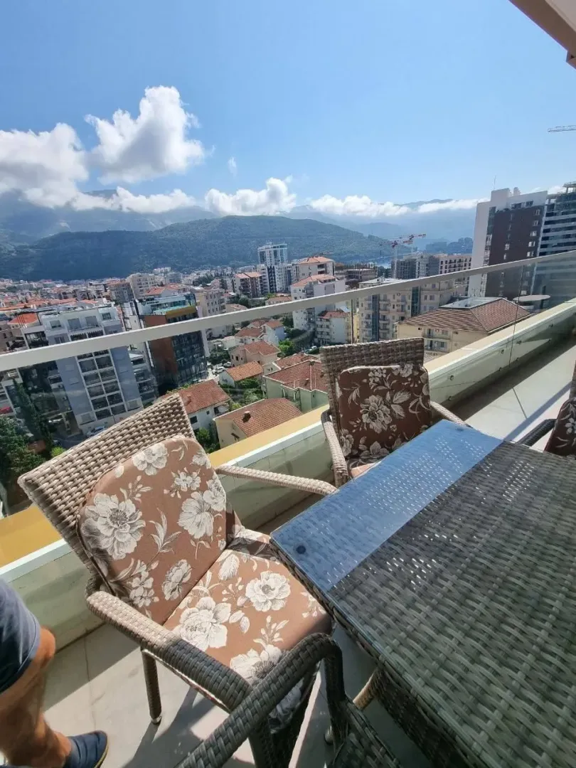 Rent, one bedroom apartment, 44m², Centar, Budva