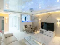 Izdavanje, dvosoban stan, 100m², Rafailovići, Budva - image 11