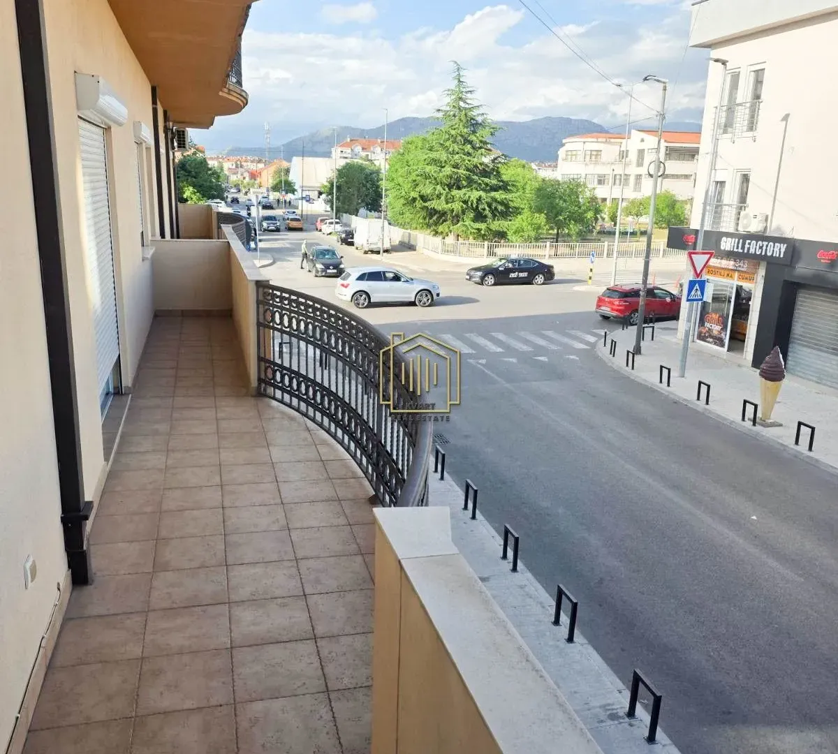 Rent, two bedroom apartment, 69m², Stari Aerodrom, Podgorica