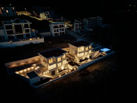 Prodaja, kuća, 318m², Reževići, Budva - image 13