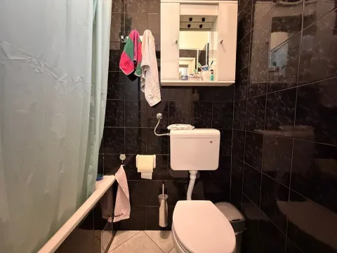 Sale, four bedroom apartment, 106m², Savski Venac, Beograd - image 8