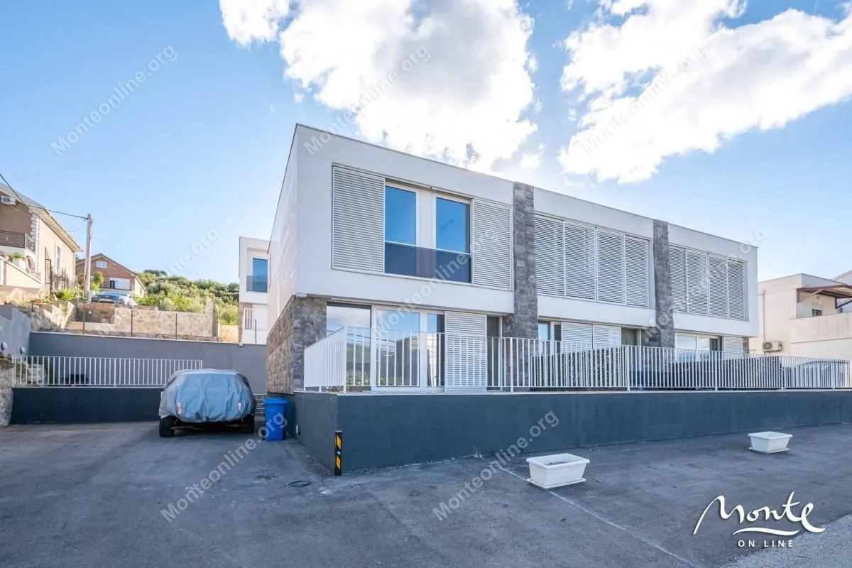 Prodaja, kuća, 100m², Đuraševići, Tivat