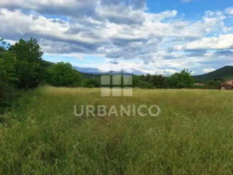 Zemljište in Pričelje