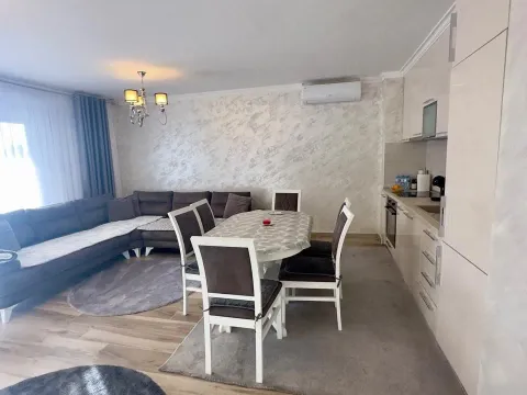 Sale, two bedroom apartment, 76m², Pržno, Budva - image 3