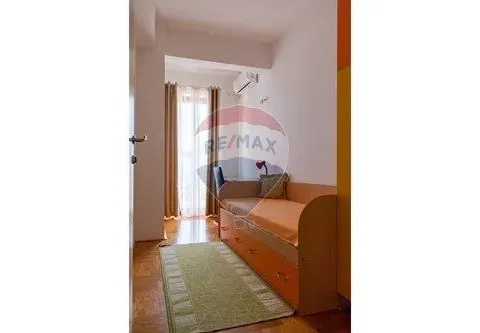 Izdavanje, trosoban stan, 89m², Kruševac, Podgorica - image 2