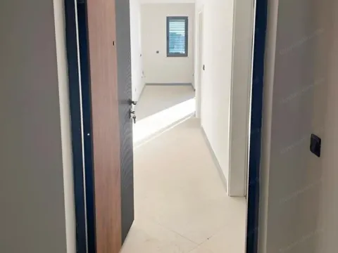 Prodaja, jednosoban stan, 37m², Kumbor, Herceg Novi - image 9