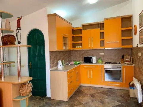 Rent, two bedroom apartment, 80m², Centar, Budva - image 15