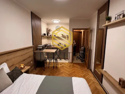 Prodaja, garsonjera, 24m², Blok 6, Podgorica - image 7