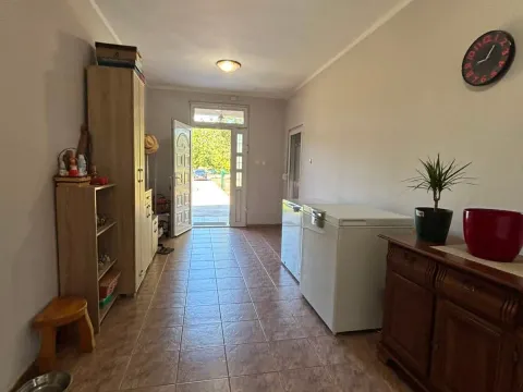 Prodaja, kuća, 144m², Kosić, Danilovgrad - image 11