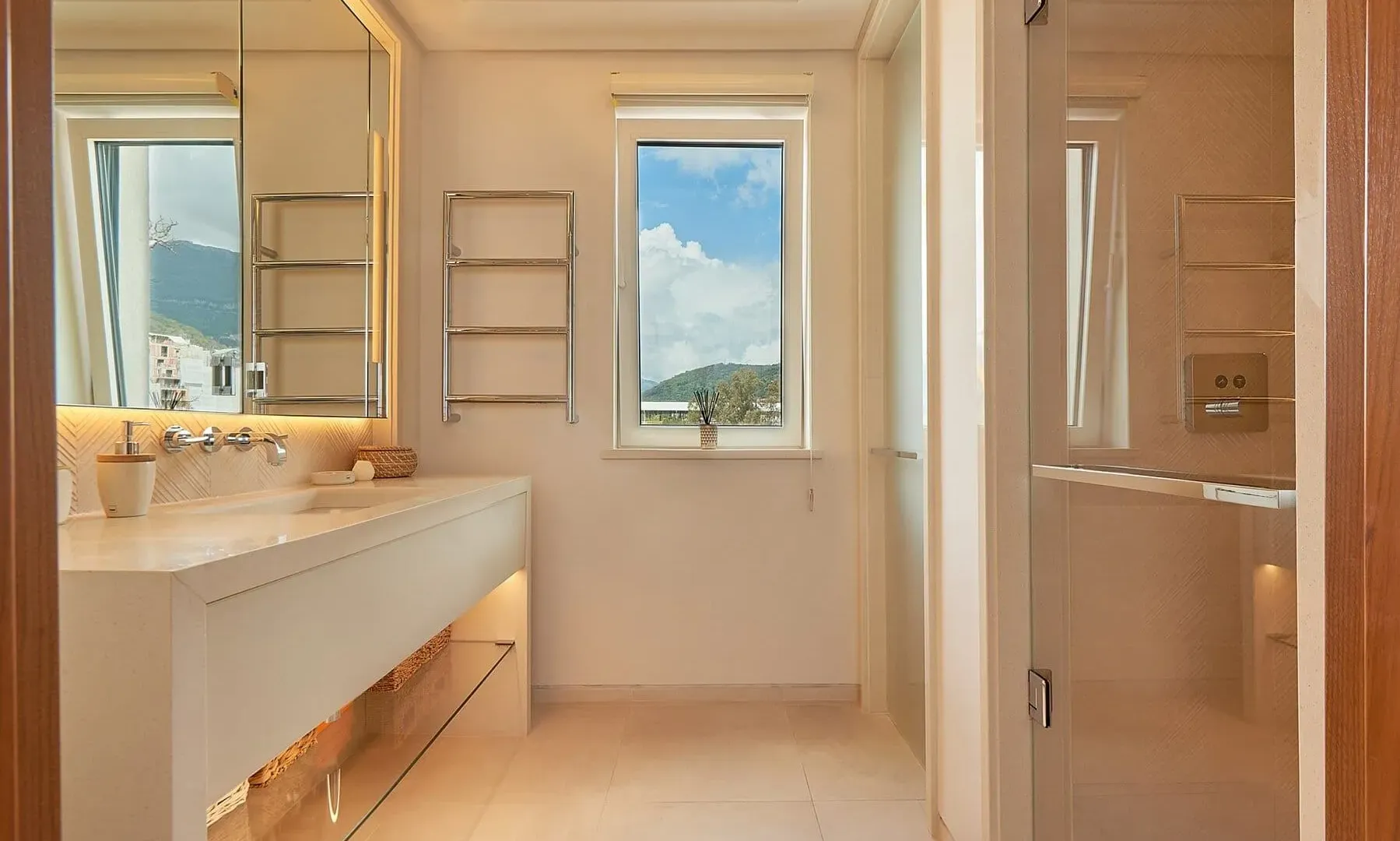 Prodaja, dvosoban stan, 152m², Porto Montenegro, Tivat
