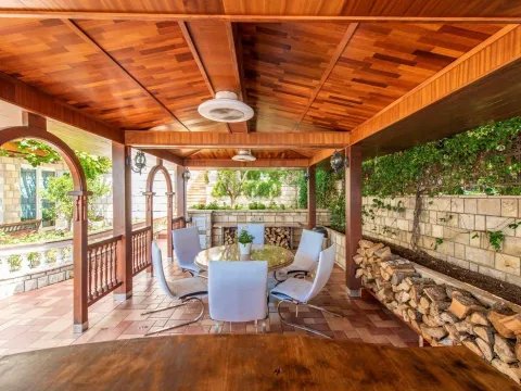 Sale, house, 1200m², Sutomore, Bar - image 38