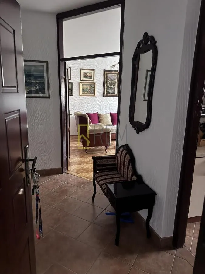 Prodaja, dvosoban stan, 80m², Zabjelo, Podgorica