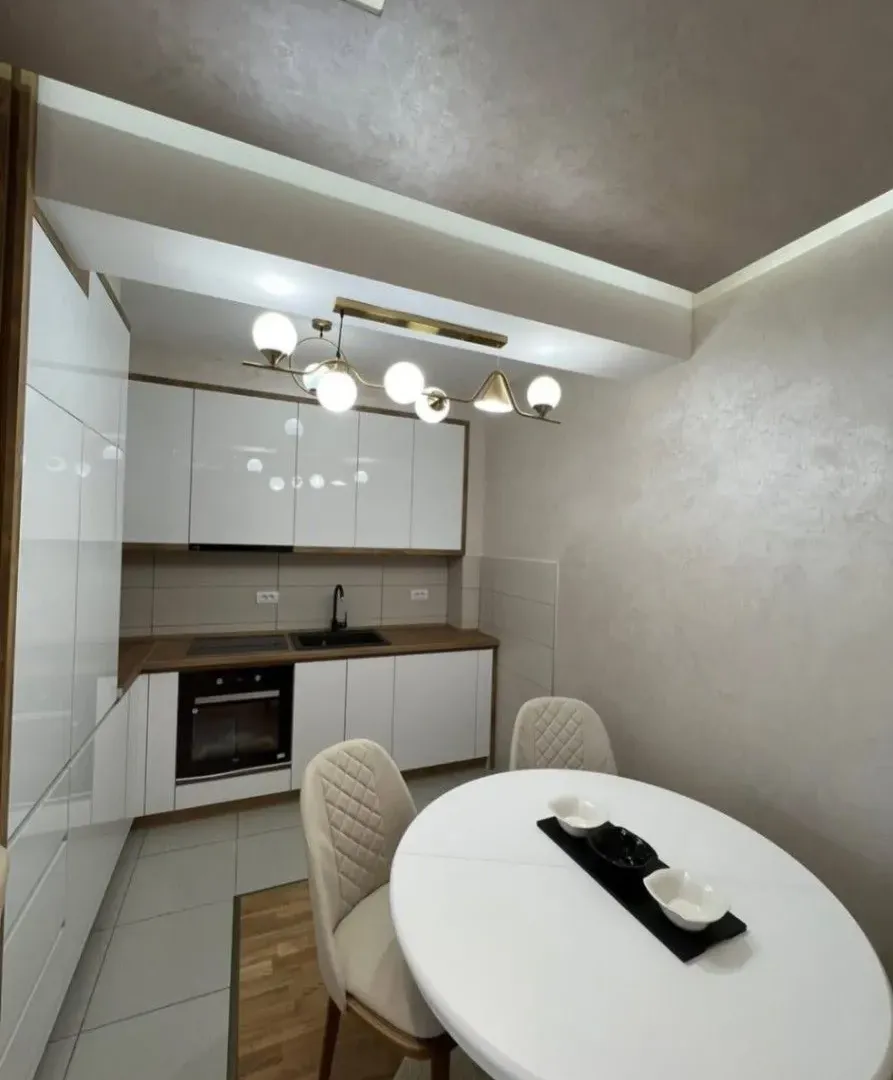 Izdavanje, dvosoban stan, 66m², Zabjelo, Podgorica