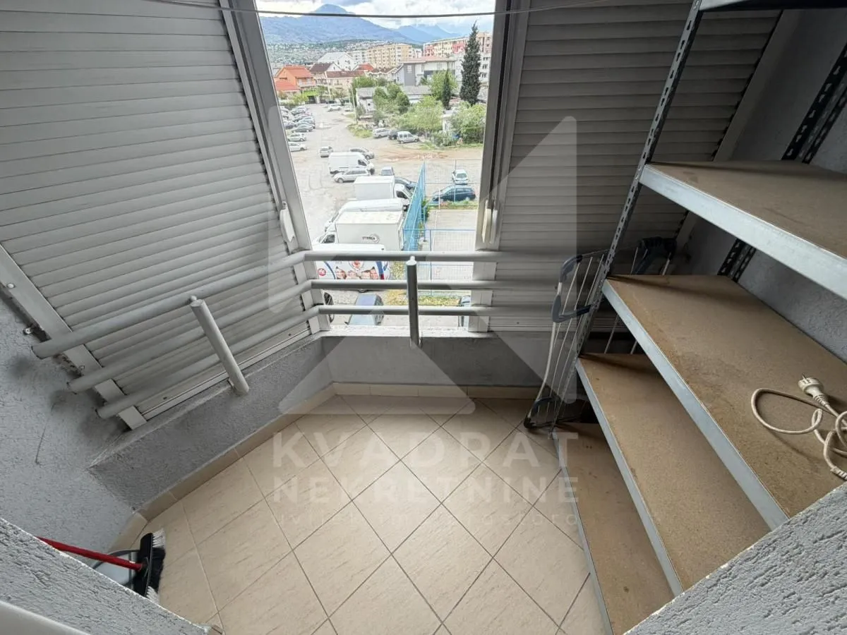 Izdavanje, jednosoban stan, 37m², Stari Aerodrom, Podgorica