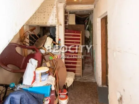 Prodaja, četvorosoban stan, 91m², Petlovo Brdo, Beograd - image 10