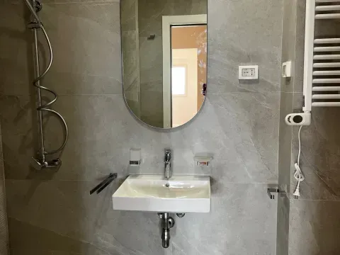 Prodaja, dvosoban stan, 71m², Central Point, Podgorica