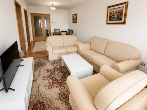 Rent, one bedroom apartment, 49m², Preko Morače, Podgorica - image 2