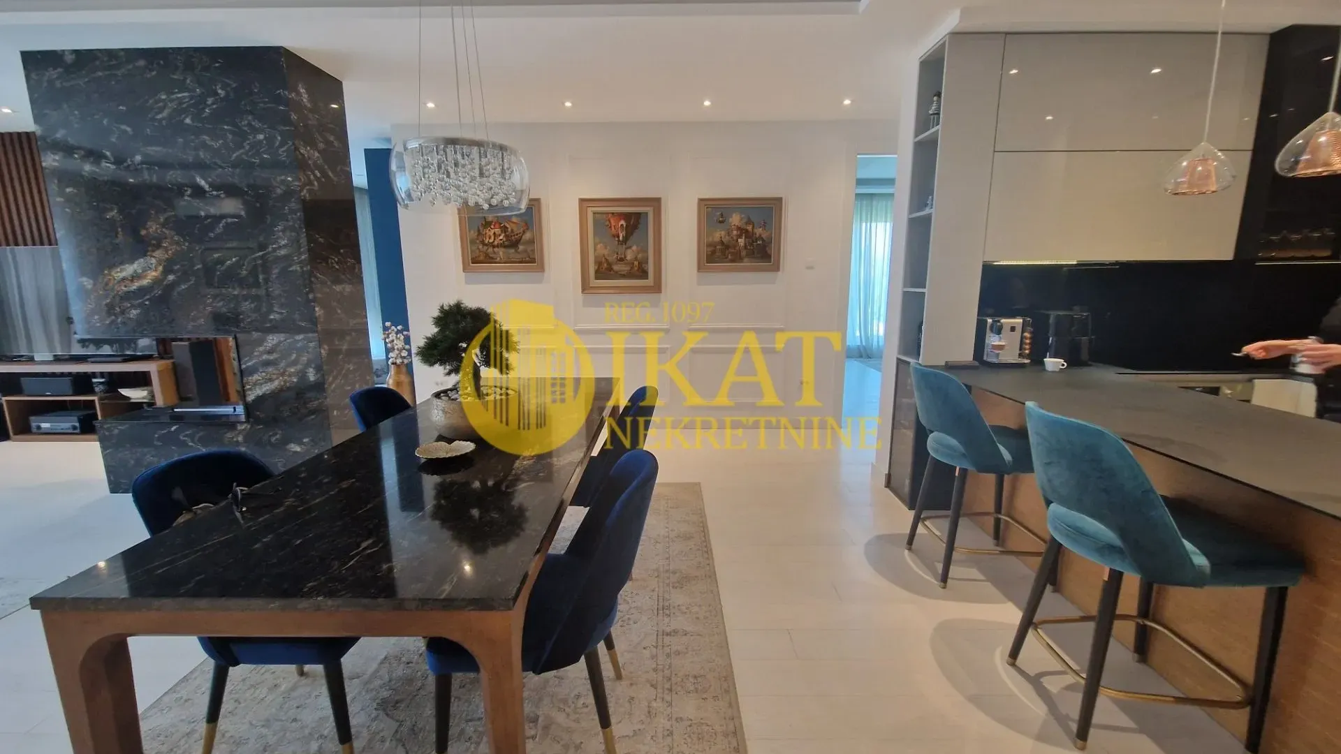 Prodaja, dvosoban stan, 124m², Savski Venac, Beograd