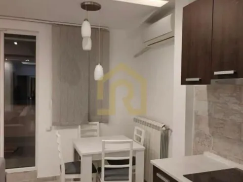 Rent, three bedroom apartment, 92m², Đeram Pijaca, Beograd - image 2