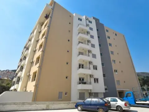 Prodaja, stan, 43m², Budva, Crna Gora - image 2