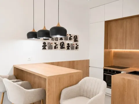 Rent, one bedroom apartment, 55m², Mažina, Tivat - image 4