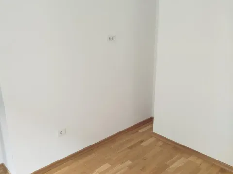 Izdavanje, dvosoban stan, 58m², Zabjelo, Podgorica - image 6