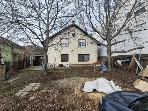 Prodaja, kuća, 270m², Adice, Novi Sad Sve Podlokacije - image 2
