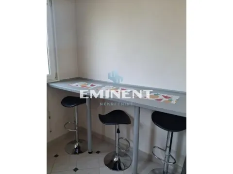 Rent, two bedroom apartment, 47m², Stari Grad, Beograd - image 5